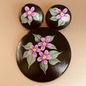 Earrings Pin Brooch Set Artisan Hand Painted Violets Signed NICE Vintage